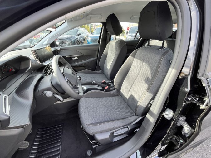 Peugeot 208, Peugeot 208 STYLE Turbo 100 MAN6, barva černá
