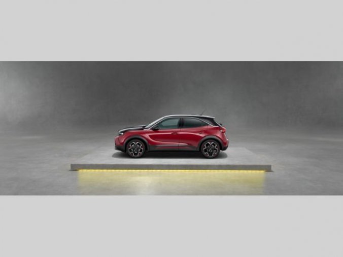 Opel Mokka, Base F 12XHL (74kW/100Hp) MT6, barva červená