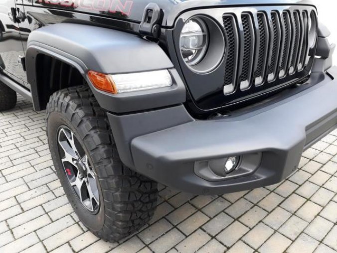 Jeep Wrangler, 2,0T 270 PS Rubicon SKLADEM, barva šedá