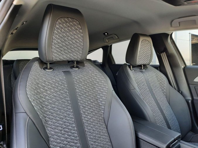 Peugeot 308, Peugeot 308 SW ALLURE 1.5 BHDi 130k EAT8, barva šedá