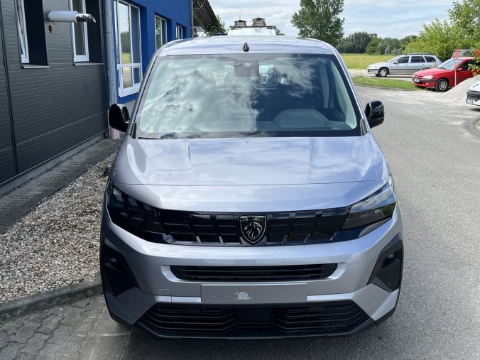 Peugeot Rifter, Peugeot Rifter LONG ALLURE DIESEL 130, barva šedá