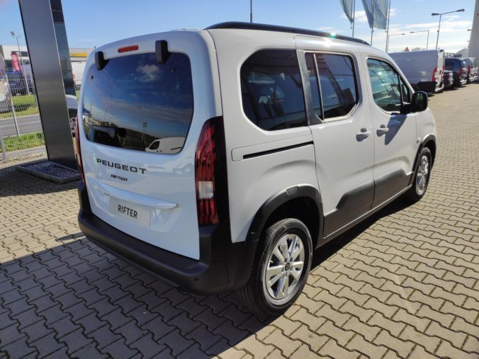 Peugeot Rifter, Peugeot Rifter ALLURE 1.5 HDI AUT 136k, barva bílá