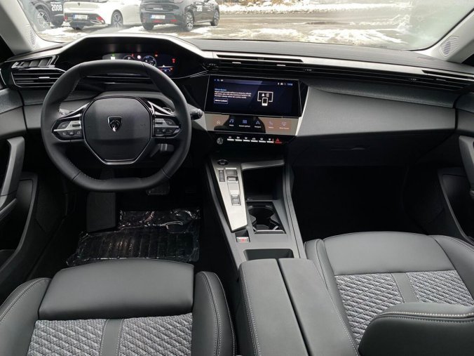 Peugeot 308, Peugeot 308 SW ALLURE Hybrid NOVINKA, barva bílá