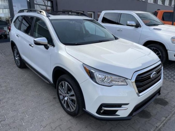 Subaru Ascent, AWD Premier, barva bílá