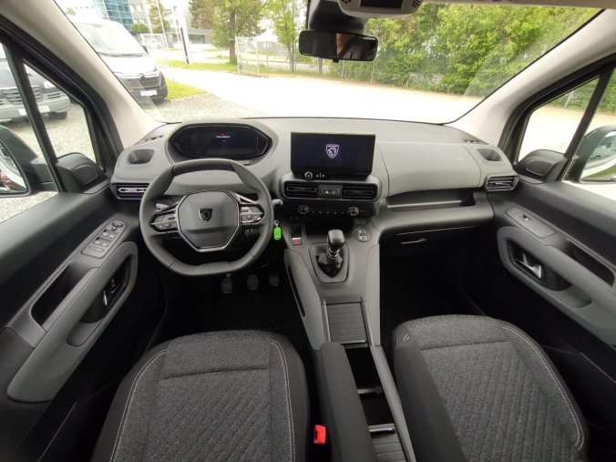 Peugeot Rifter, Peugeot Rifter LONG ALLURE 1.5HDI MAN6 OSOBNÍ, barva zelená