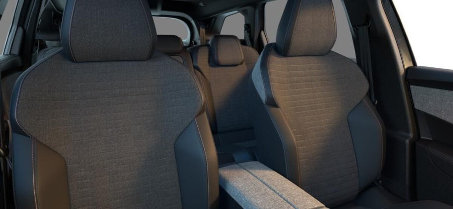 Peugeot 5008, Peugeot 5008 BUSINESS Hybrid 145 e-DCS6, barva šedá