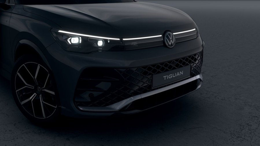 Volkswagen Tiguan, Tiguan R-Line People 2,0 TDI 142 kW 4MOT, barva šedá
