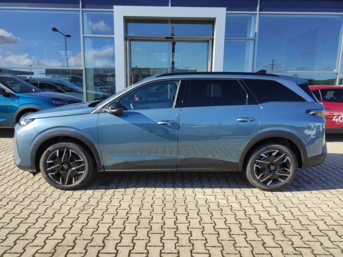 Peugeot 5008, Peugeot 5008 ALLURE Hybrid 136 e-AUT6, barva modrá