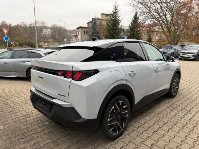 Peugeot 3008, Peugeot 3008 ALLURE Hybrid 145 e-DCS6, barva bílá