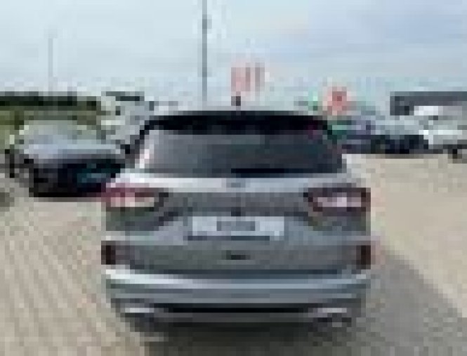 Ford Kuga, 2.0 EcoBlue, barva stříbrná