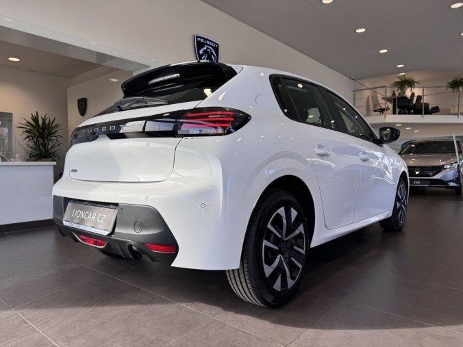 Peugeot 208, Peugeot 208 STYLE, 100 koní, zadní senzory, barva bílá