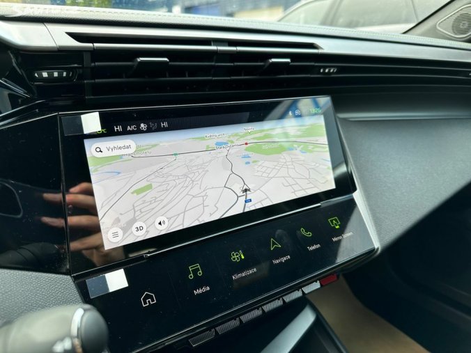 Peugeot 308, Peugeot 308 SW GT Hybrid 136 e-DCS6, barva šedá