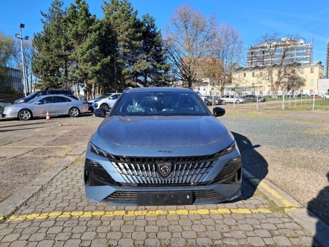 Peugeot 308, Peugeot 308 SW GT BlueHDI 130 S&S EAT8, barva modrá