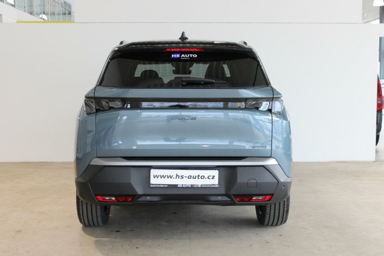 Peugeot 5008, Peugeot 5008 GT Hybrid 136 e-DCS6, barva modrá