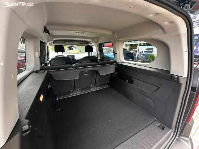 Peugeot Rifter, Peugeot Rifter LONG GT BlueHDi 130k EAT8, barva modrá