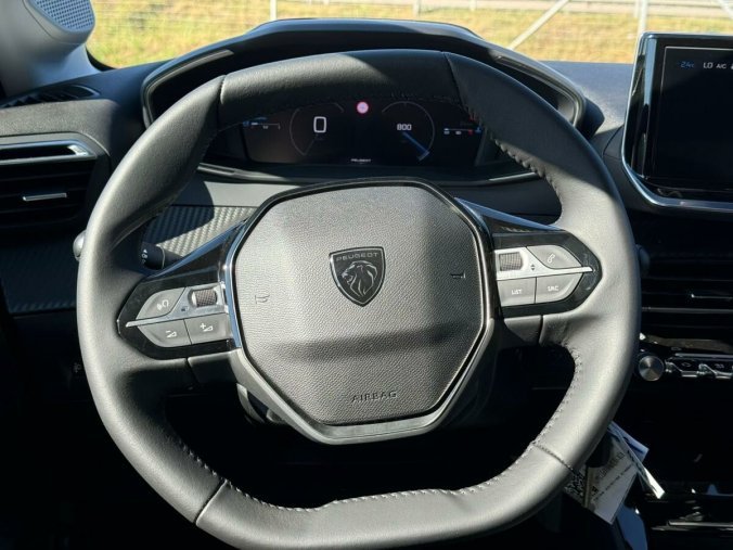 Peugeot 208, Peugeot 208 ALLURE PureTech 100 S&S MAN6, barva zlatá