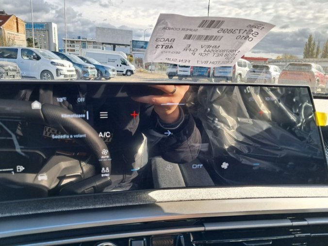 Peugeot 3008, Peugeot 3008 3008 GT Hybrid 145 e-DCS6, barva šedá