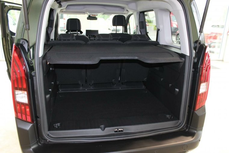 Peugeot Rifter, Peugeot Rifter ALLURE BlueHDi 130 S&S MAN6 N1, barva zelená