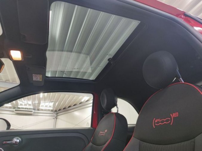 Fiat 500, RED 1.0 BSG HYBRID 70k, barva červená