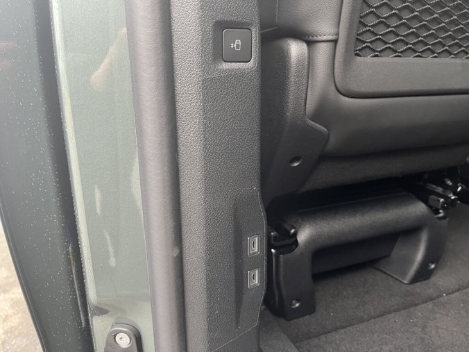 Peugeot Traveller, Peugeot Traveller Allure Standard 2.0 BlueHDi 180 S&S EAT8, barva zelená