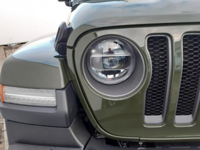 Jeep Wrangler, 2,0T 270 PS 80 ´th Anniversary, barva zelená