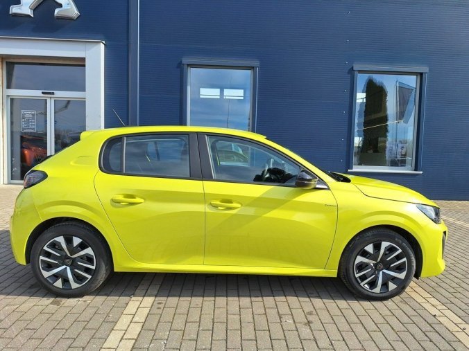 Peugeot 208, Peugeot 208 Style PureTech 100k MAN5, barva žlutá