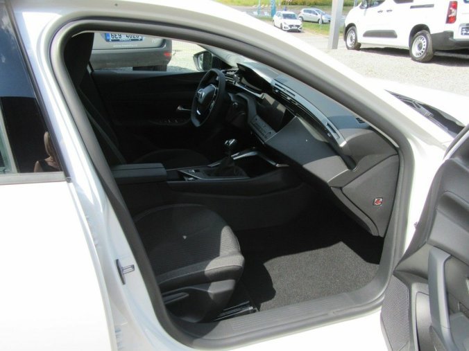 Peugeot 308, Peugeot 308 SW ACTIVE 1.2 PT 130k MAN6, barva bílá