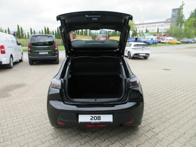 Peugeot 208, Peugeot 208 STYLE Hybrid 110 e-DCS6, barva černá