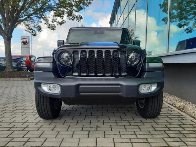 Jeep Wrangler, 2,0T PHEV 380 PS Sahara, barva černá