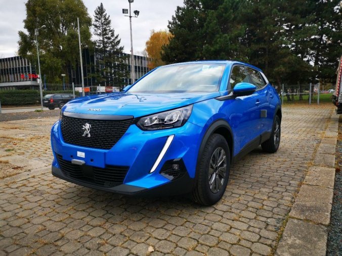 Peugeot 2008, Active Pack 1,2 PureTech 100 7, barva modrá
