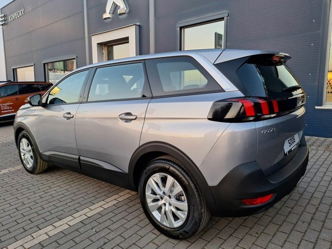 Peugeot 5008, Peugeot 5008 ACTIVE PACK PureTech 130 MAN6, barva šedá