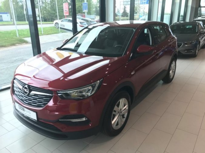 Opel Grandland X, SMILE 1.2T 96kW MT6, barva červená