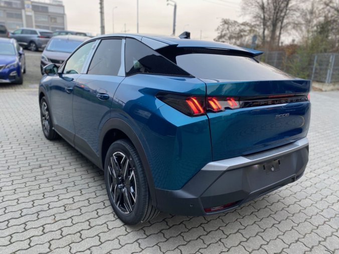 Peugeot 3008, Peugeot 3008 ALLURE Hybrid 136 e-DCS6 - 0908, barva modrá