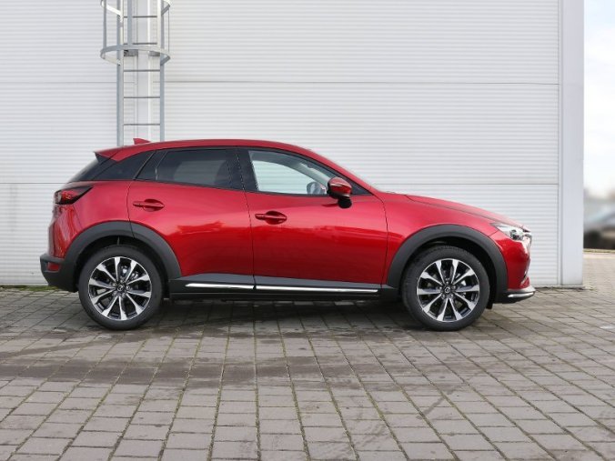 Mazda CX-3, 2,0i Skyactiv-G 110kW/150k 6AT, barva červená