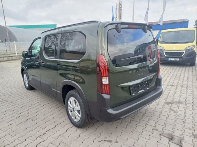 Peugeot Rifter, Peugeot Rifter ALLURE 1.5 BlueHDi 130k, barva zelená