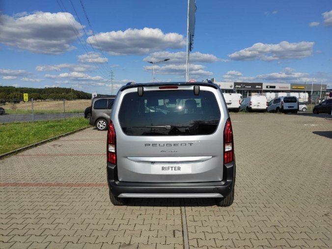 Peugeot Rifter, Peugeot Rifter GT 1.5 HDI 130k AUT8, barva stříbrná