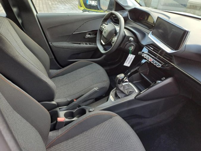 Peugeot 208, Peugeot 208 STYLE Turbo 100 MAN6, barva bílá