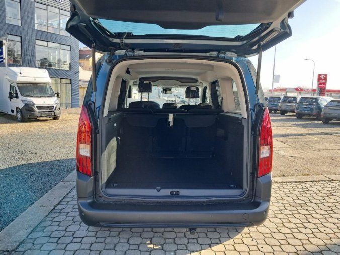 Peugeot Rifter, Peugeot Rifter LONG ALLURE BlueHDi 130 S&, barva modrá