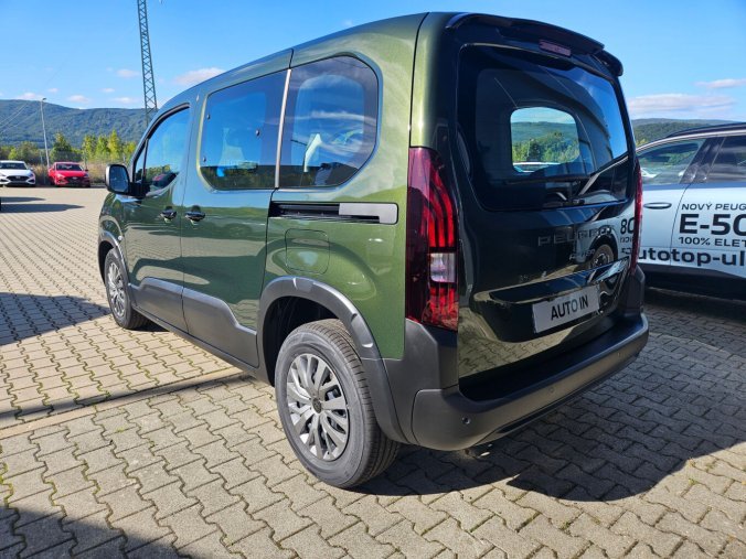 Peugeot Rifter, Peugeot Rifter RIFTER ALLURE PureTech 110 S&S MAN6, barva zelená