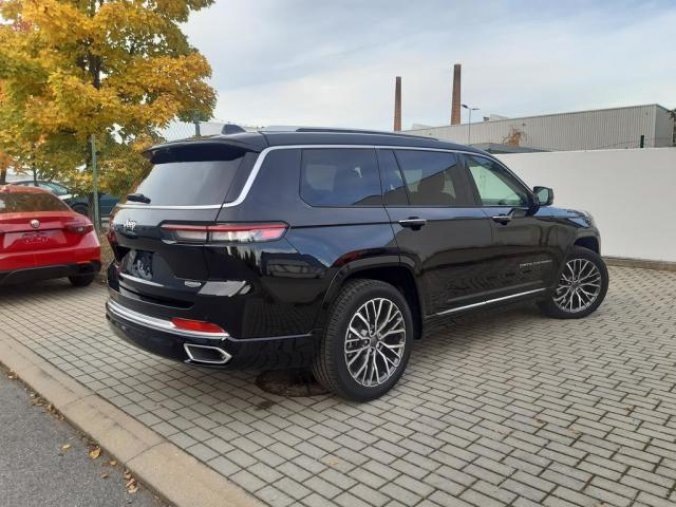 Jeep Grand Cherokee, L 3,6 V6 Summit 7 míst, barva černá