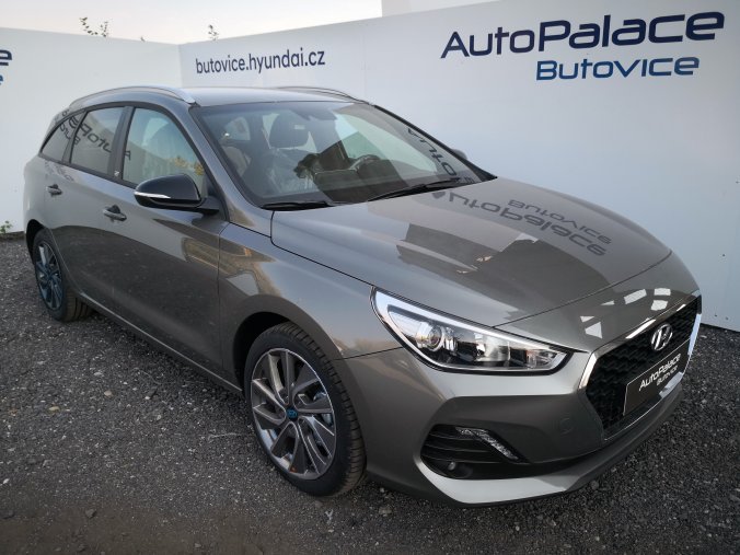 Hyundai i30, 1,4 T-GDI 103 kW (95 NAT) 6 st. man, barva zelená