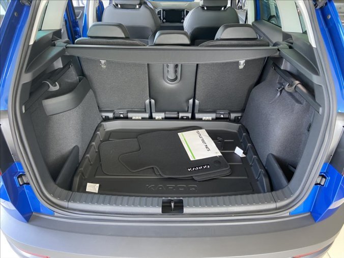 Škoda Karoq, 1,5 TSI 110 kW Style Plus, barva neuvedeno