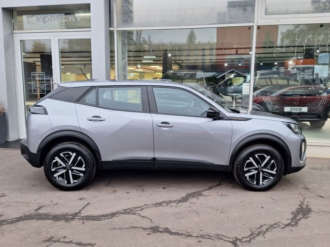 Peugeot 2008, Peugeot 2008 STYLE 1.2 PT 100k MAN6, barva šedá