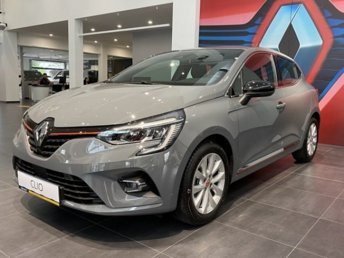 Renault Clio, Intens TCe 100, barva šedá