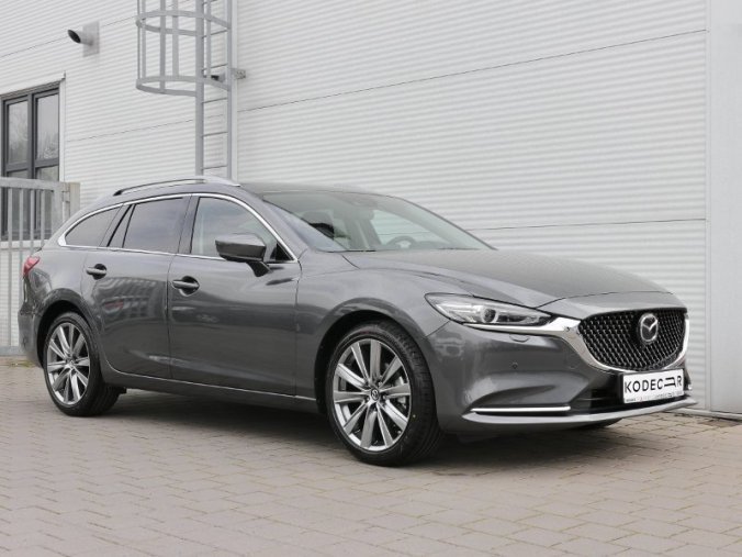Mazda 6, 2,5i Skyactiv-G 143KW/194k 6AT, barva červená