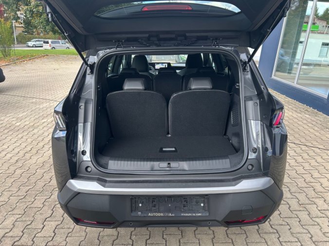 Peugeot 5008, Peugeot 5008 ALLURE Hybrid 145 e-DCS6, barva šedá