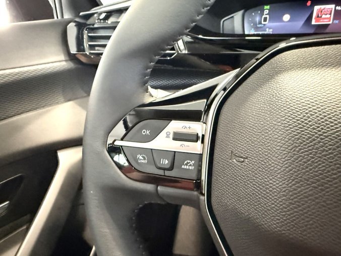Peugeot 308, Peugeot 308 STYLE HYBRID 145 koní, Automat, barva modrá