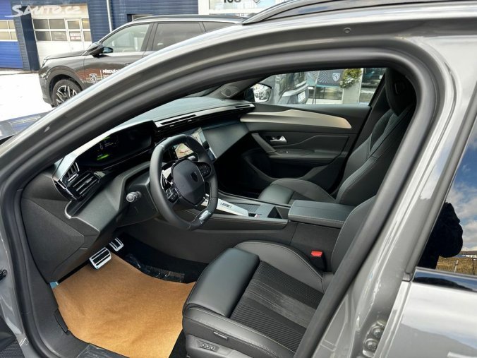 Peugeot 308, Peugeot 308 SW GT Hybrid 136 e-DCS6, barva šedá