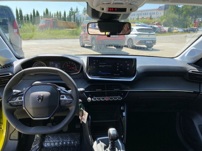 Peugeot 208, Peugeot 208 STYLE PureTech 100 S&S MAN6, barva žlutá