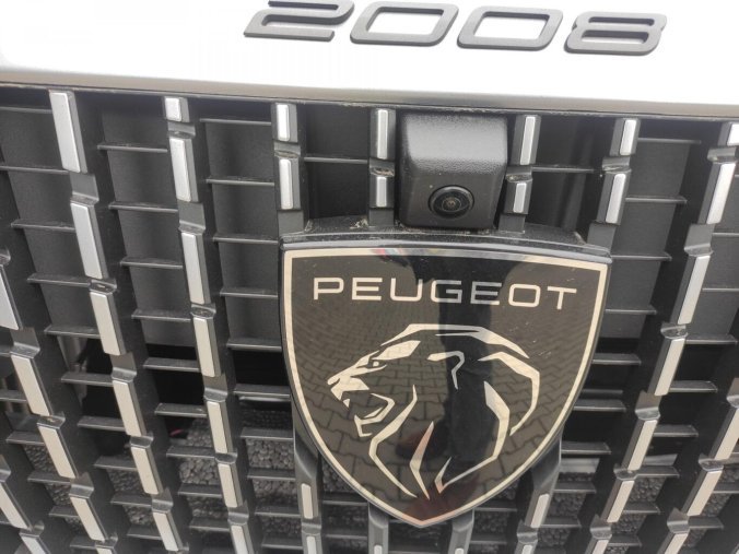 Peugeot 2008, Peugeot 2008 ALLURE 1.2 100k MAN6, barva stříbrná